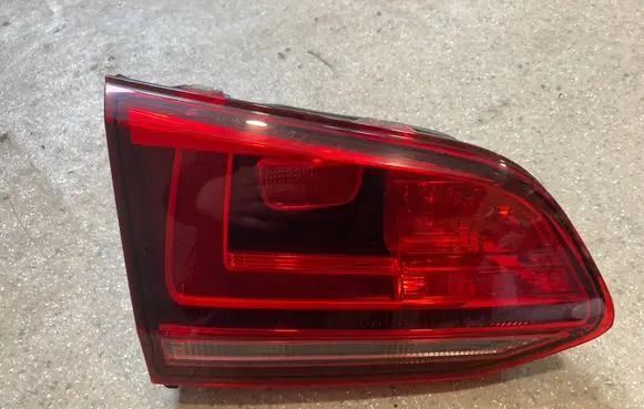 Volkswagen Golf VII Tailgate rear/tail lights 5G9945093F