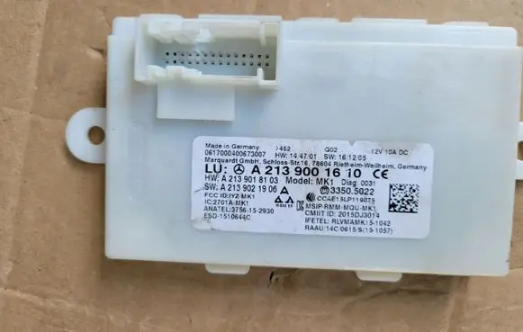 Mercedes-Benz E W213 Keyless (KESSY) go control unit/module A2139001610