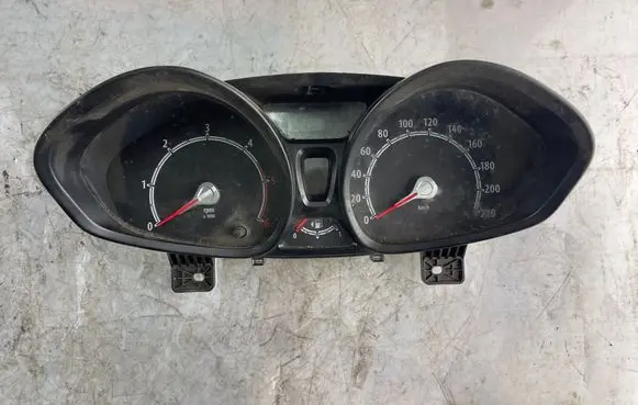 Ford Fiesta Speedometer (instrument cluster) 8a6t10849cn