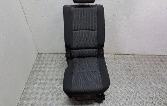 Toyota Verso Rear seat 710780F080B2 710760F080B1 716120F030