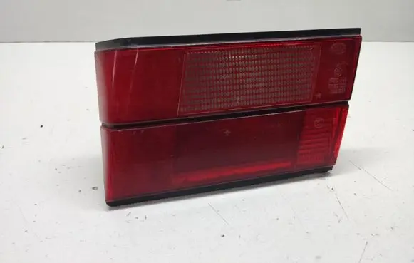 BMW 5 E34 Tailgate rear/tail lights 8769R23