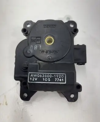 Subaru Outback (BS) A/C air flow flap actuator/motor AW0638001920