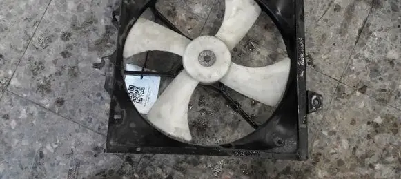 Nissan Sunny Electric radiator cooling fan