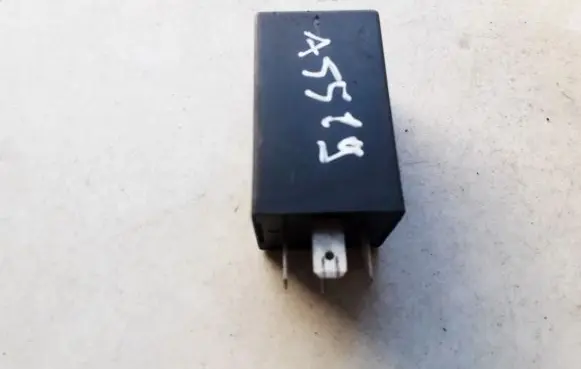 Audi A4 S4 B5 8D Other relay 4D0907131 D113-01