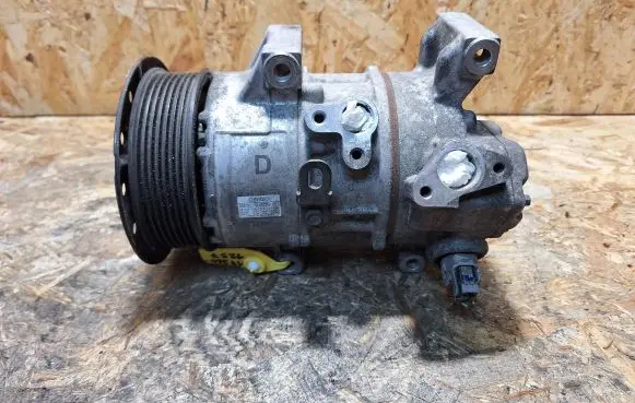 Toyota RAV 4 (XA30) Air conditioning (A/C) compressor (pump) 447260-1257