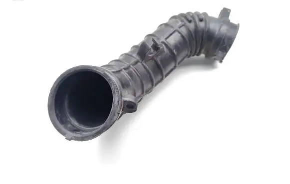 Suzuki Swift III Air intake hose/pipe