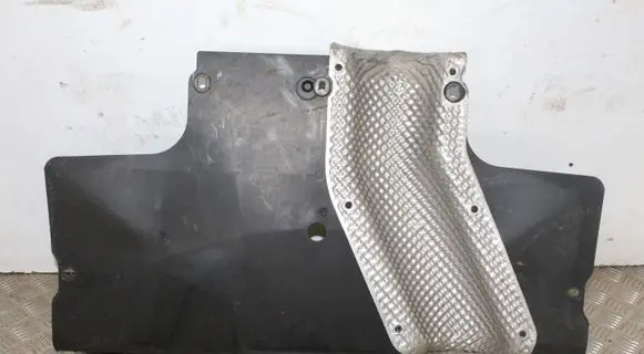 Mercedes-Benz GLA W156 X156 Other under body part A2463520391
