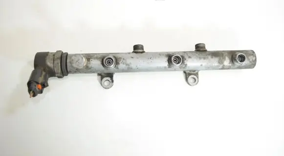 Audi Q7 4L Fuel main line pipe 059130090AG