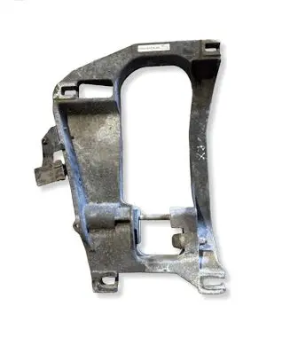 Jaguar XF Gearbox mounting bracket DW936A026AB