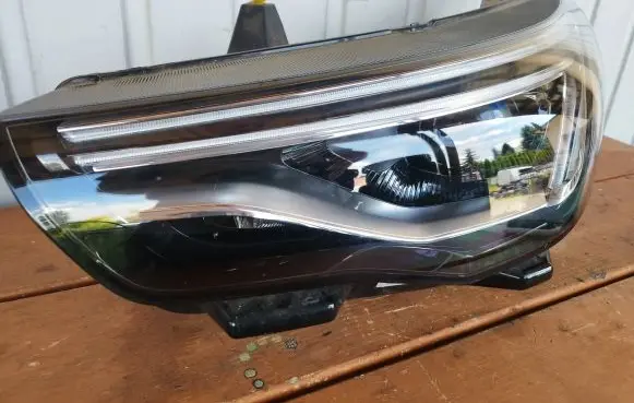 Opel Grandland X Headlight/headlamp YP00016180
