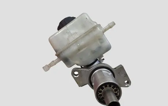 BMW 3 E90 E91 Master brake cylinder 03350886531 03350886541
