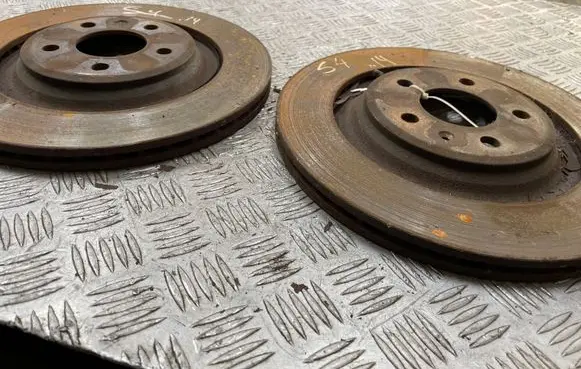 Audi A4 S4 B8 8K Rear brake disc