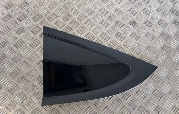 Tesla Model X Rear side window