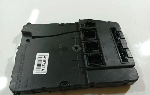 Renault Scenic II - Grand scenic II Comfort/convenience module 03289