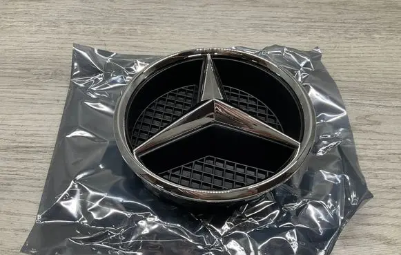Mercedes-Benz GLK (X204) Manufacturer badge logo/emblem A0008880060
