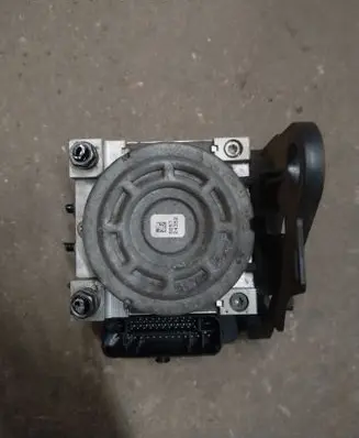 Skoda Octavia Mk3 (5E) ABS Pump 3Q0614517T