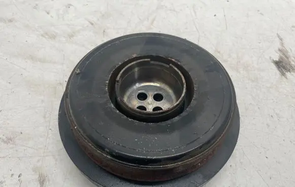 BMW 2 F22 F23 Crankshaft pulley 8592343