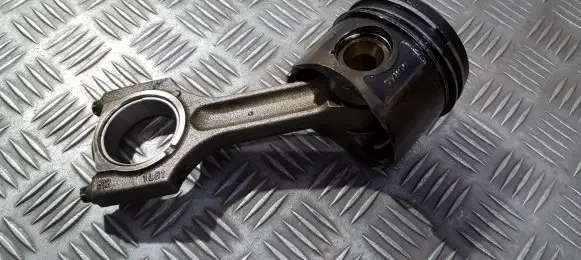 BMW 3 E90 E91 Piston with connecting rod 5121L81