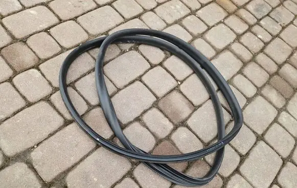 Renault Zoe Rubber seal loading door 878539800000357412