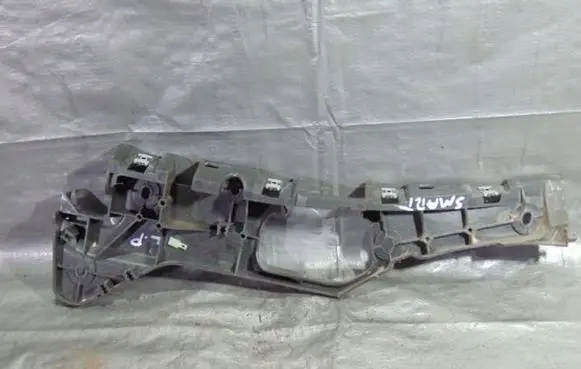 Smart ForTwo I Front bumper mounting bracket