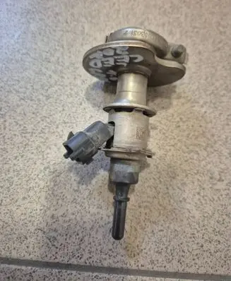 KIA Ceed AdBlue injector 296302U000