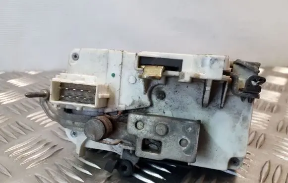 Citroen C8 Front door lock