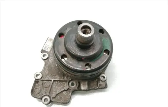 Mercedes-Benz Sprinter W906 Water pump A6512003601