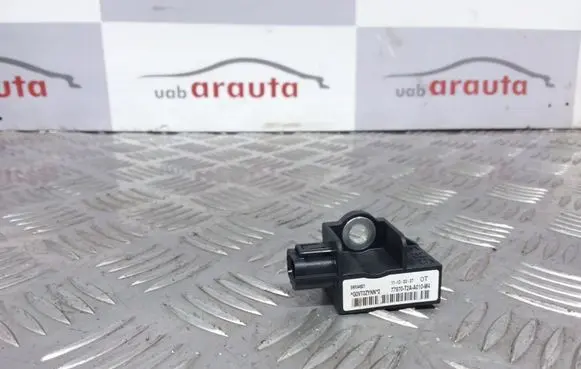 Honda CR-V Airbag deployment crash/impact sensor 77970T2AA010M4 5WK44621