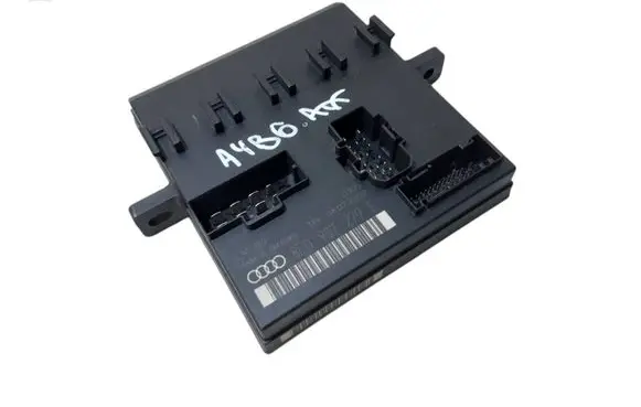 Audi A4 S4 B6 8E 8H Light module LCM 8E0907279E