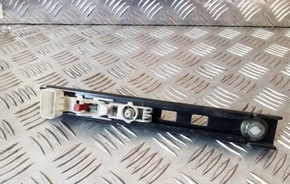 Opel Vivaro Seat belt adjustment rail 