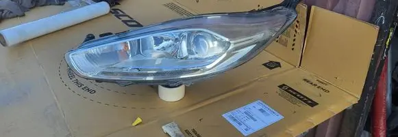 Ford Fiesta Headlight/headlamp C1BB13W030