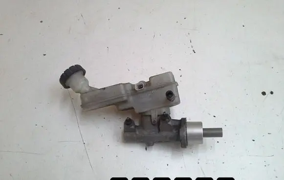 Nissan Note (E11) Master brake cylinder 46090AX600