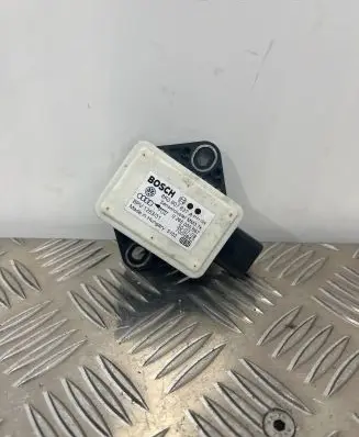 Audi A4 S4 B8 8K ESP acceleration yaw rate sensor 8K0907637A 0265005667