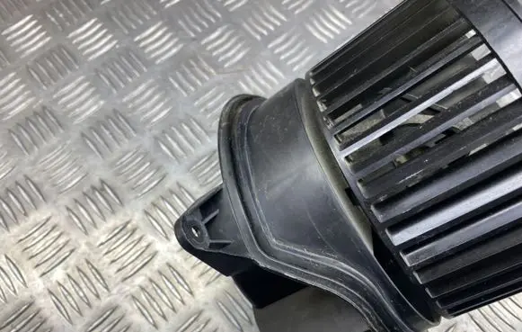 Ford Mondeo MK II Heater fan/blower XS4H18456AD