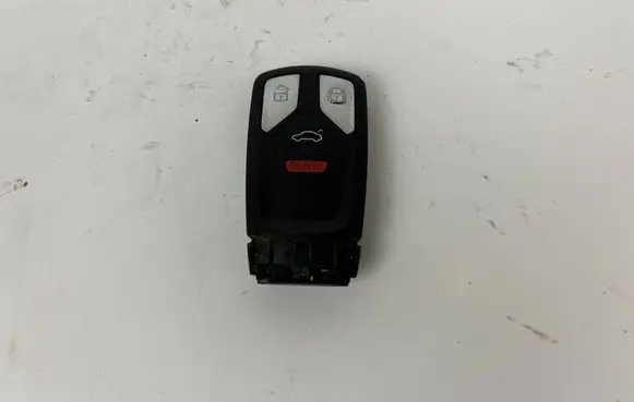 Audi Q7 4M Ignition key/card 4M0959754AA