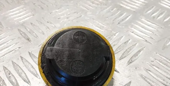 Opel Vectra C Oil filler cap 90412508