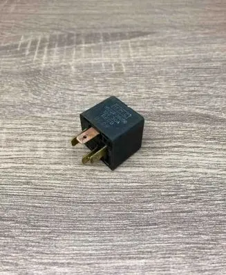 Hyundai Santa Fe Other relay 9522438050 12V30A Used