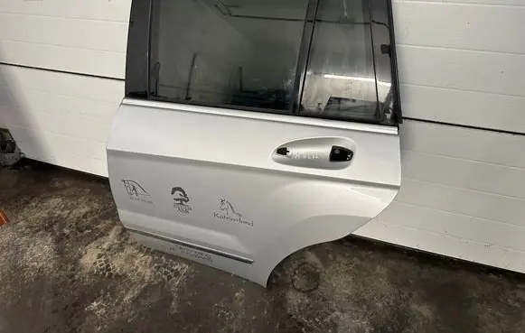 Mercedes-Benz GLK (X204) Rear door 