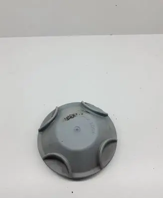 Toyota Avensis T270 Headlight/headlamp dust cover PPT40