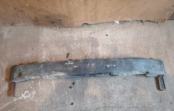KIA Sportage Front bumper cross member 0K08050071