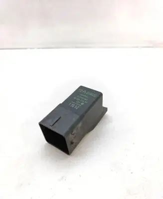 Citroen Berlingo Glow plug pre-heat relay 9802424080 51299065 598147