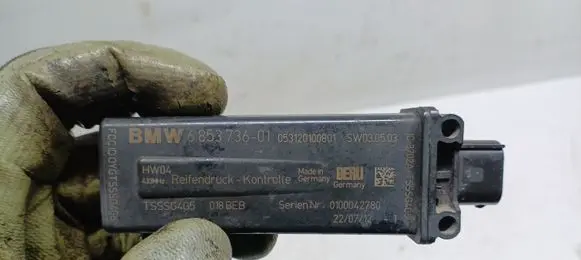 BMW 3 F30 F35 F31 Tire pressure control unit 6853736