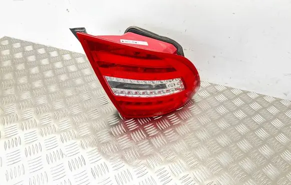 Mercedes-Benz C W204 Rear/tail lights 2048204664 602001