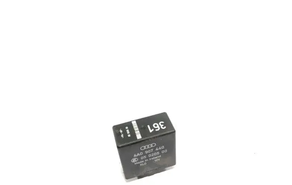 Volkswagen Sharan Window wiper interval relay 4A0907440 05020500 661