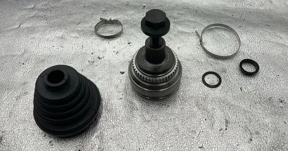 Audi 100 S4 C4 Driveshaft outer CV joint 151140HN 4A0498099B 4A0498099C