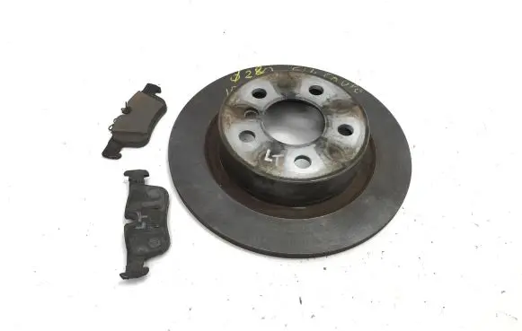 BMW 2 F44 Rear brake disc 6799367
