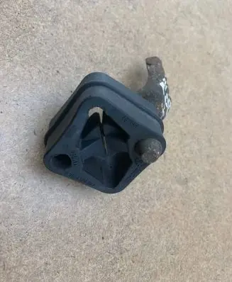 Muffler mount bracket/holder