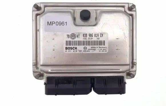 Volkswagen PASSAT B5.5 Engine control unit/module 0281010705 038906019EN