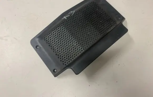 BMW X3 E83 Subwoofer grill/trim 6990108