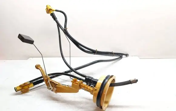 BMW X5 E53 Fuel level sensor 6763829